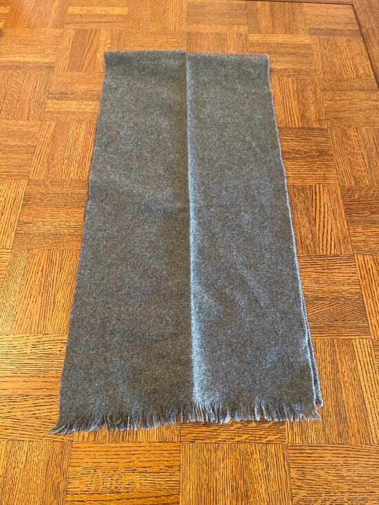 B. Altman Other - Vintage B. Altman & Co. Cashmere Scarf100% Pure Cashmere